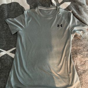 This is a under armour grey t-shirt, size small, lightly worn.